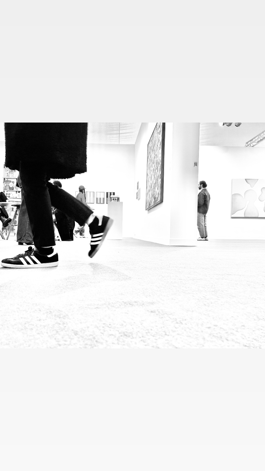 Fine art black and white photograph introducing the LPB photography portfolio